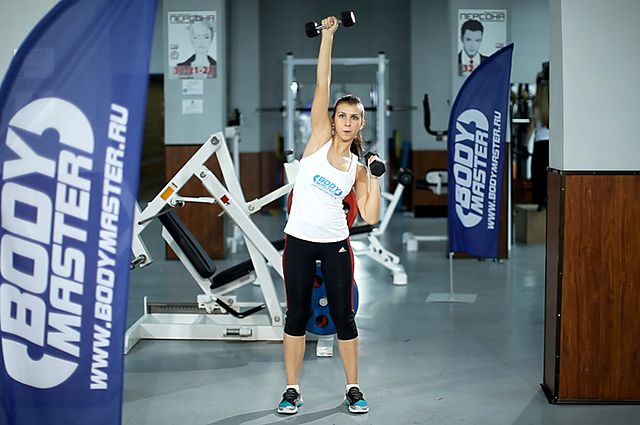 Photo of See-Saw Press (Alternating Side Press) exercise