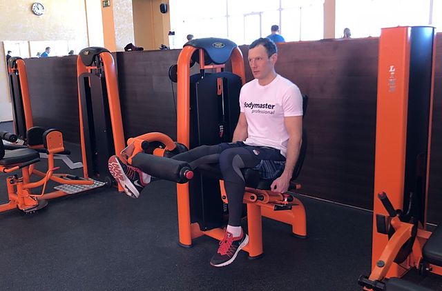 Photo of Single-Leg Leg Extension exercise