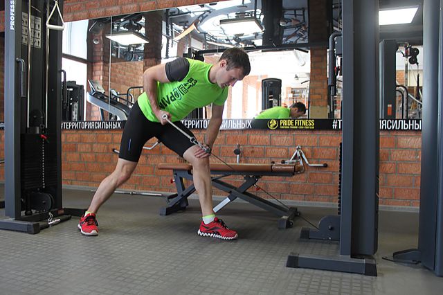 Photo of Shotgun Row exercise