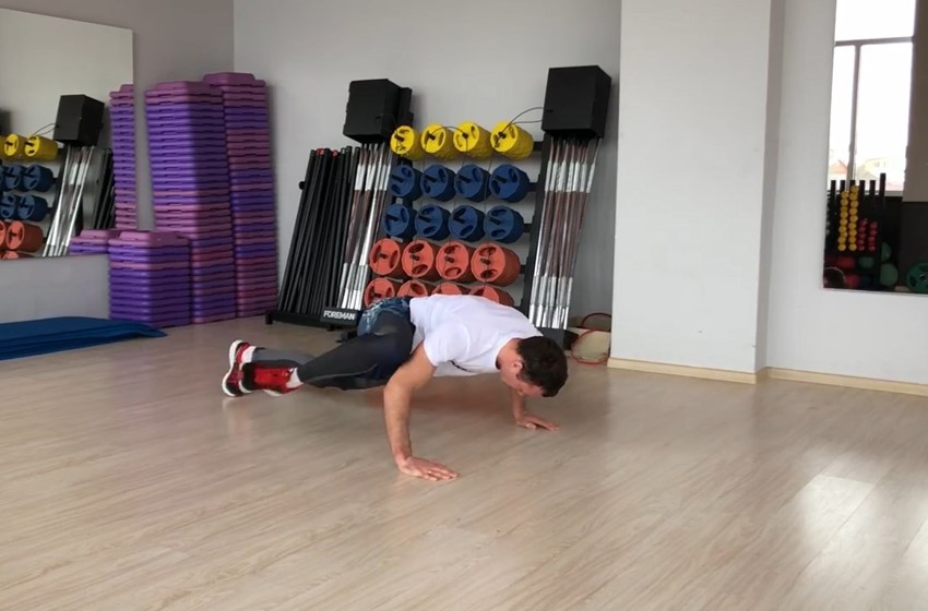 Exercise Spider Crawl