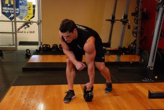  One-Arm Kettlebell Row 