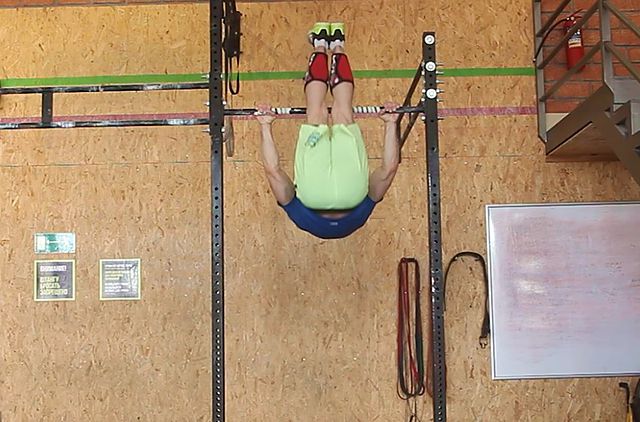Photo of Hanging Pike exercise