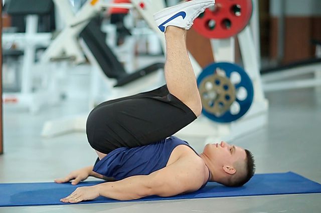 Photo of Bent-Knee Hip Raise exercise