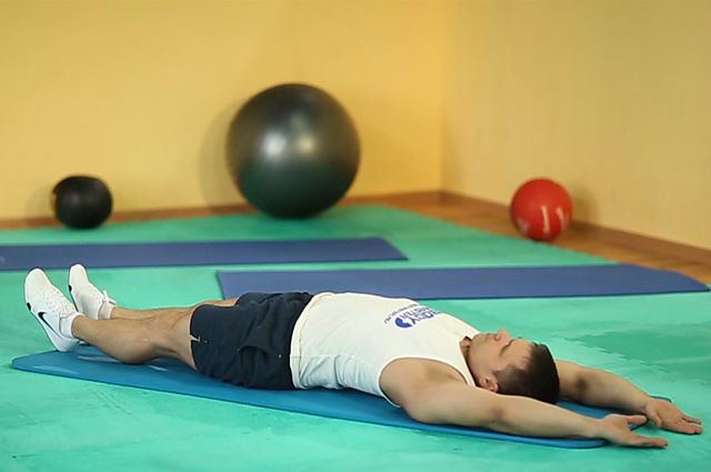 Photo of Jackknife Sit-Up exercise