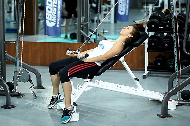 Photo of Cable Incline Pushdown exercise
