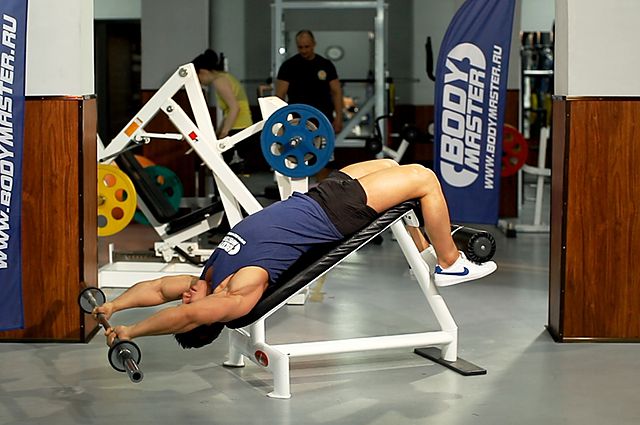 Photo of Wide-Grip Decline Barbell Pullover exercise