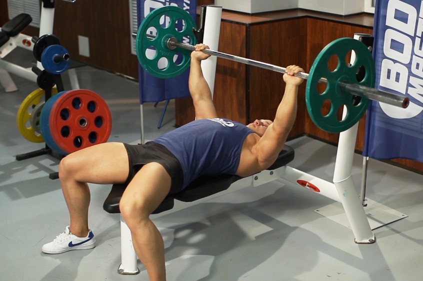 Exercise Barbell Guillotine Bench Press 