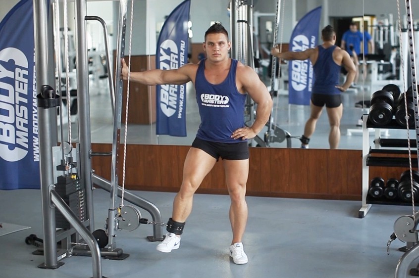 Exercise Cable Hip Adduction