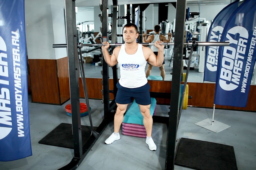 Exercise Box Squat with Bands