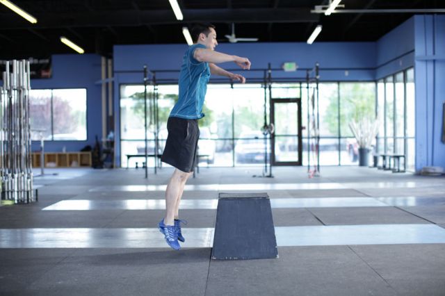 Photo of Прыжки на подставку exercise