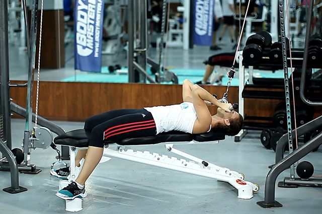 Photo of Lying Close-Grip Bar Curl On High Pulley exercise