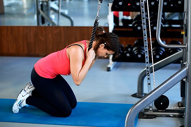 Photo of Cable Crunch  exercise