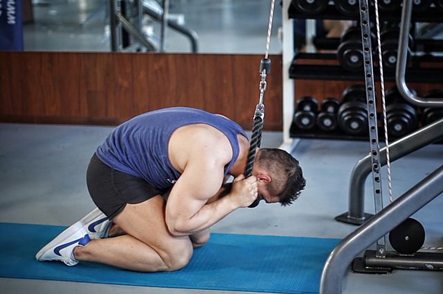 Photo of Cable Crunch  exercise