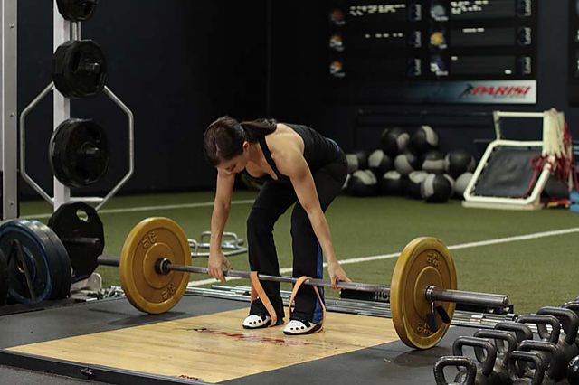 Photo of Deadlift with Bands exercise