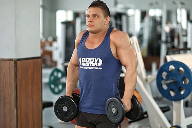 Photo of Dumbbell Shrug exercise