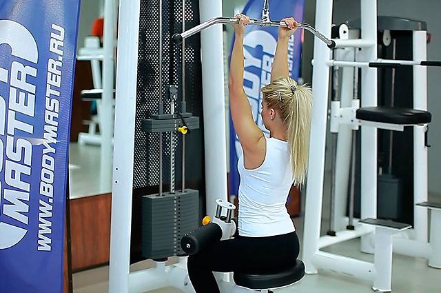 Photo of Underhand Cable Pulldowns exercise