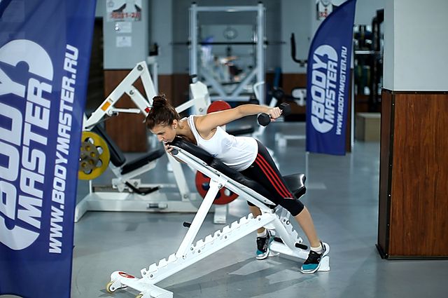 Photo of Dumbbell Lying One-Arm Rear Lateral Raise  exercise
