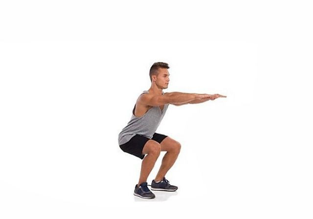 Photo of Приседания в узкой постановке ног exercise