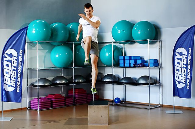 Photo of Single-Leg Stride Jump exercise