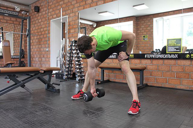 Photo of Standing Concentration Curl exercise