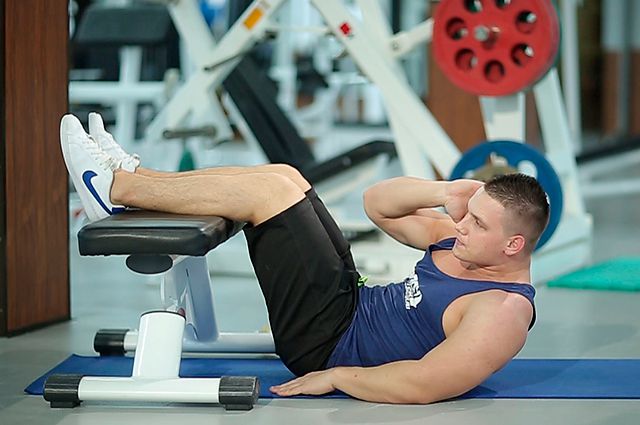 Photo of Oblique Crunches exercise