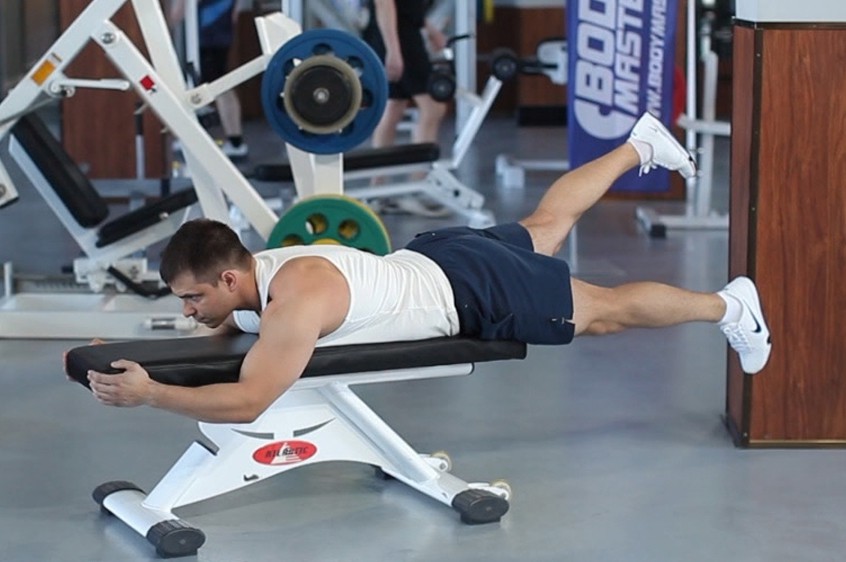 Exercise Flutter Kicks