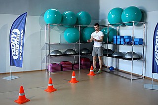Front Cone Hops (or hurdle hops)
