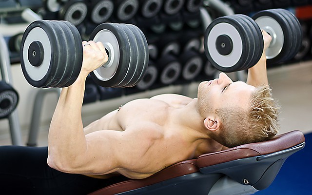 Как влияют силовые тренировки в спортзале на жиросжигание эффективные упражнения и секреты